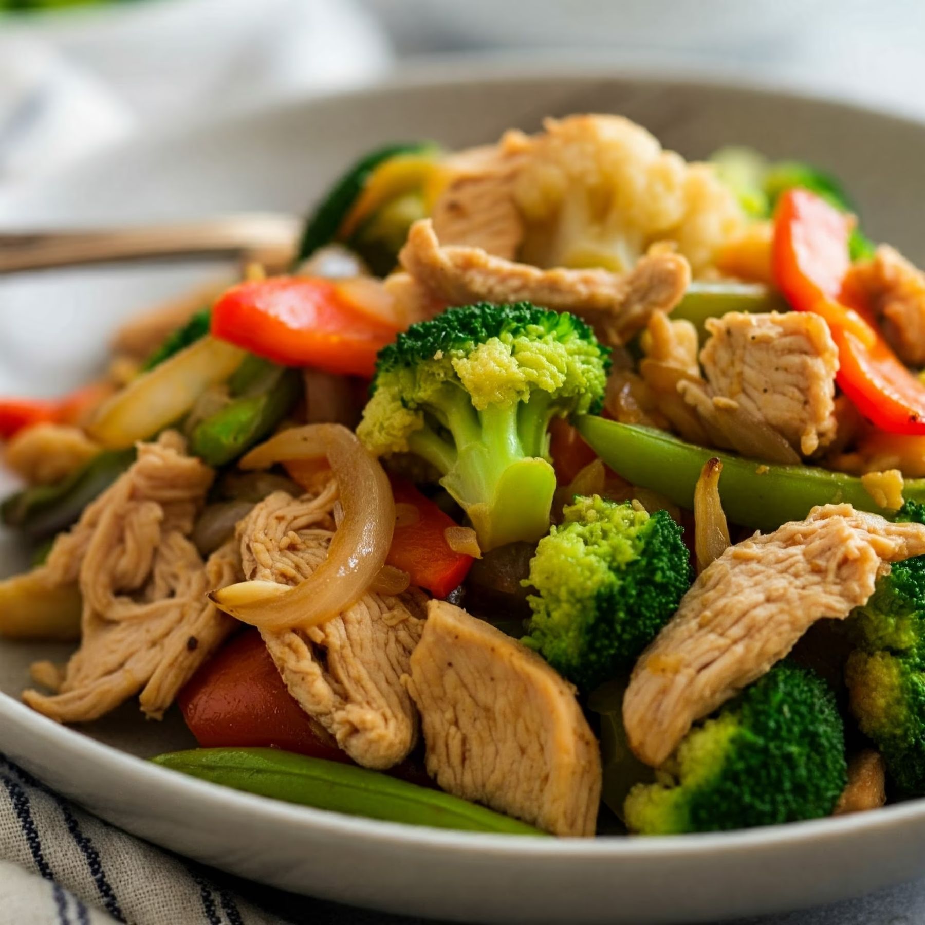 Low Carb Turkey and Vegetable Stir-Fry recipe - delicious easy difficulty in Low-Carb, Healthy Meals, Turkey category
