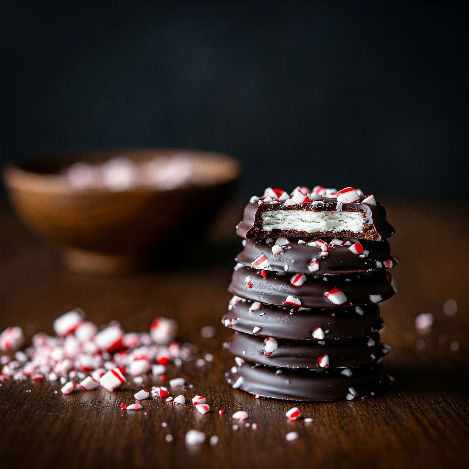 Homemade Peppermint Patties recipe - American easy difficulty in Desserts, Treats, Candy category