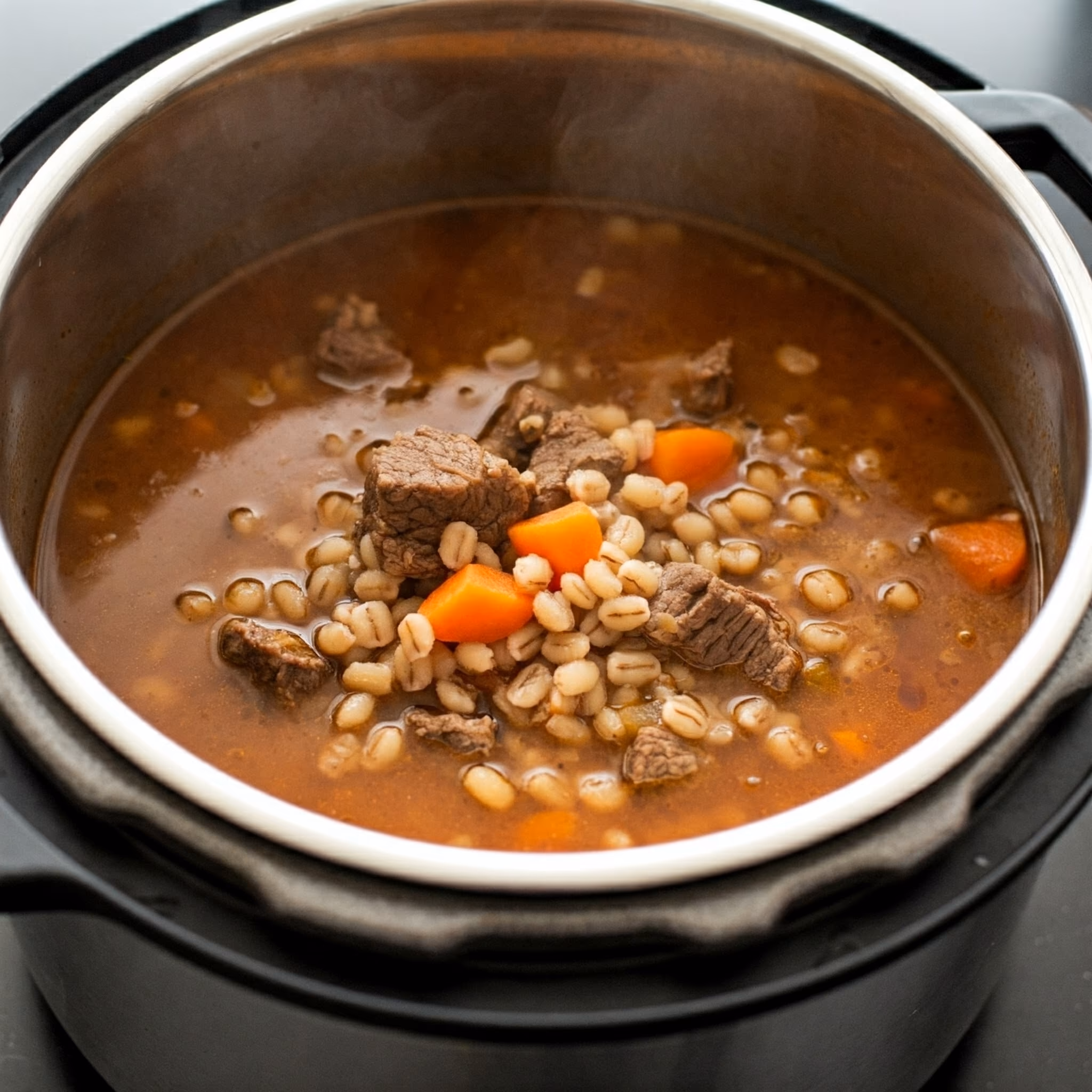 Pressure Cooker Beef Barley Soup recipe - American medium difficulty in Soups, Lunch, Beef category